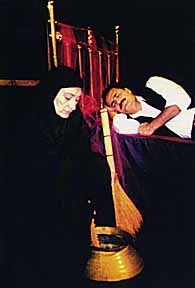 Behzad Gol-Mohammadi and Bernadette Rad in "Mard, Chahar Zanash va Madarash" 
(The Man, His Four Wives and His Mother) by Sepideh Koosha (1995).
