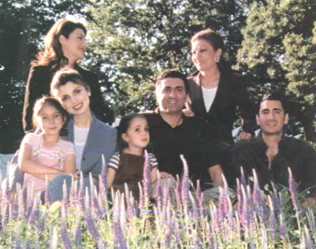 Yasmin Leila back Iman Reza Farah Diba and Alireza Pahlavi