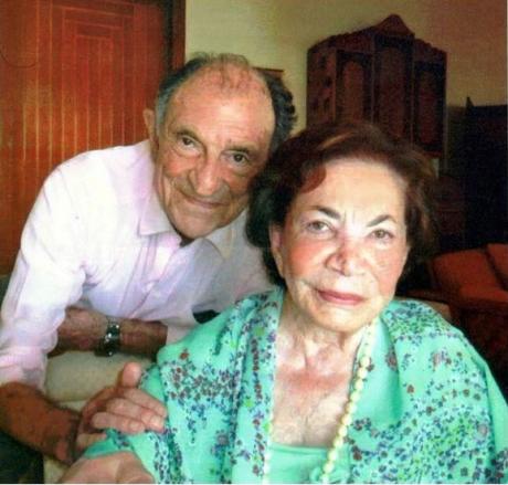 FACES IN THE MIRROR: Latest photo of Princess Ashraf With Ardeshir Zahedi