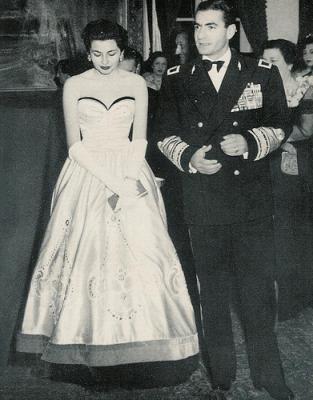 pictory: Film of Soraya and Shah State Visit to Germany 1950's