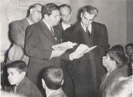 pictory: Shah visits School Boys and Teachers (1956)