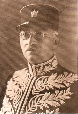Royalty: Qajar Prince Named Minister of Pahlavi Court 