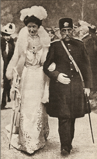 ROYALTY: Gentleman Qajar Shah and Italian Princess (1902)