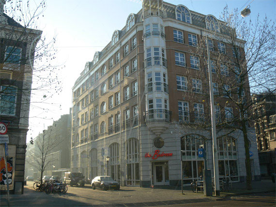 amst054