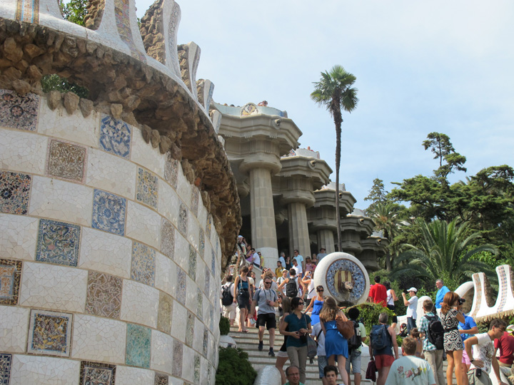 guell044