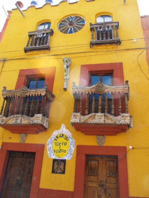 snmg103