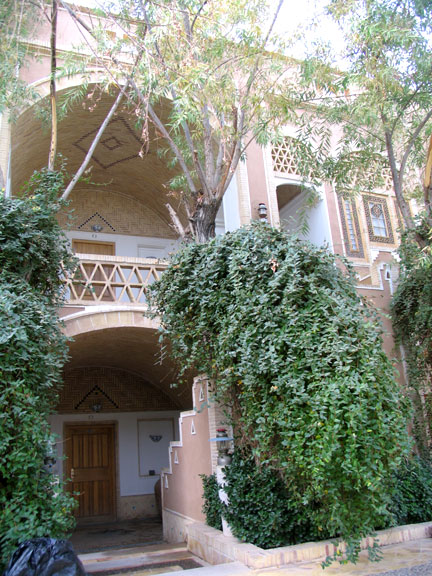 yazd026